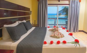 Fantasy Island Beach Resort and Marina - All Inclusive