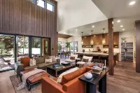 Modern Mountain Retreat in McCall, Idaho: 4 Bed · 4.5 Bath · Sleeps 10