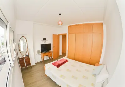 Villa Indépendante Avec Piscine Các khách sạn ở 