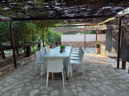 Riópar. Dentro del Parque Natural del Río Mundo. Casa de 5 Dorm 3 Baños. Ideal