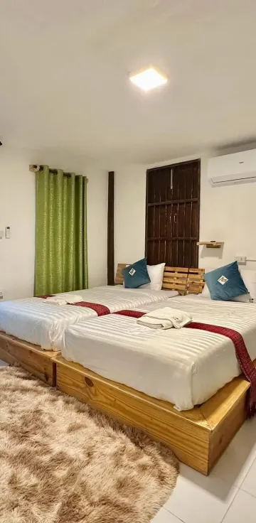 วิลล่าสามห้องนอนที่มีสวน