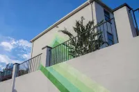 Sobro Guest House Units 22-25 by AvantStay - Bungalows