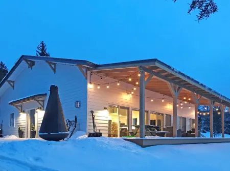 Georgetown Lake Retreat Отели в г. Дир Лодж Каунти