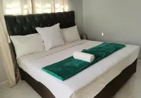 Cozy 2-Bedroom Apartment In Amazing Livingstone With AC, WiFi, 24/7 SOLAR BACKUP