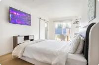 Cozy 1-bedroom house with AC, WiFi in lovely Los Angeles