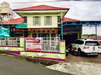 Aini Home Stay Hotels near Sultan Babullah Airport