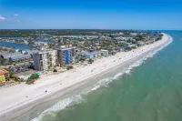 Gulf-Front Escape with Heated Pool and Tennis Courts - Spectacular Serenity