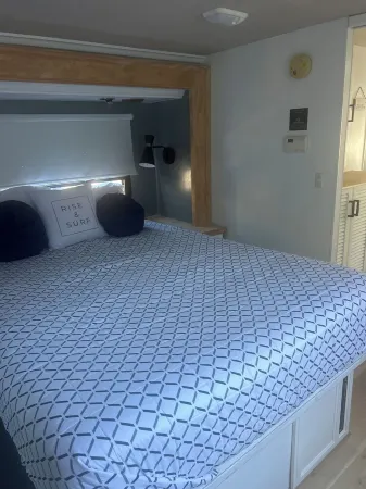 Marvelous RV with AC in Imperial Beach - Perfect for a getaway