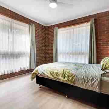 A Tranquil Retreat with Breath-taking Views Rooms