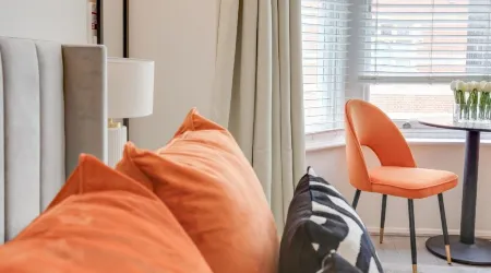 Modern & Chic Studio City Centre Nr Beach & High St by Luxiety Stays Отели в г. Саутенд-он-Си