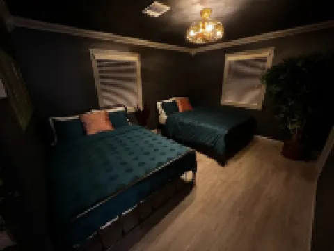 NOLA-charming secluded villa w/Fire pit 8 mn DTown Hotels in 