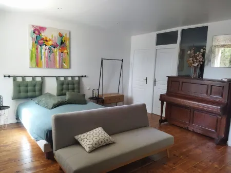 Cottage for 2 people, ideally located just 100 meters from the Canal du Midi