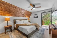 Lux Sunset Smoky Mountain Views! HotTub, GameRm & Theatre -Maggie Valley-Sylva