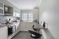 The Green Views for Contractors, Family/Couples, Tourists The Sounding Arch周辺のホテル