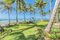 Casa Taina- 5 Bungalows, swimming pool- OCEANFRONT w/Butler and Chef