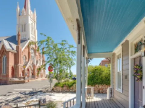 Historic Gem in Virginia City Hotels in Storey County