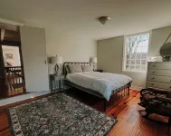 Waterfront catskills farmstay in a 19th Century historic home on an Alpaca Farm