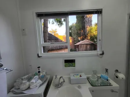 Casa de Santos B&B Cosy Cottage - close to OR Tambo Airport