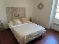 House in the village, near Avignon Hotels in Barbentane