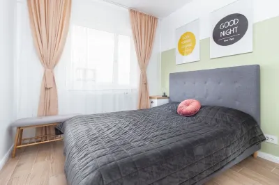 Hidden Gem |Ace location|Luxury complex|Green Area Hoteles cerca de UNIV. ORADEA-DEP. PT. PREG. ŞI PERFECŢIONAREA PERS. DIDACTIC