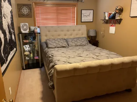 1 night or more. A Charming 3-bedroom-Spacious, Quiet, Comfortable Home