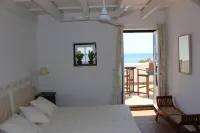 La Roca" beachfront house in an exclusive residential complex