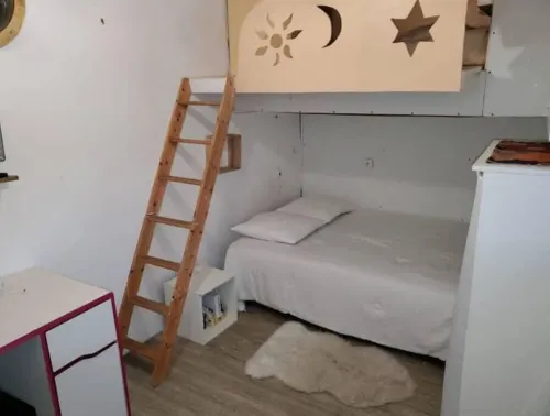 Séjour Atypique sur une Péniche Hotel a L'Ile-Saint-Denis