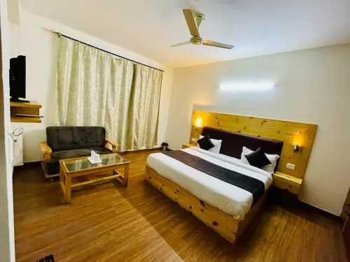 7 bhk pentahouse vintage cottage with indoor fire