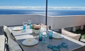 Ático Micaela-Terrace and Sea Views