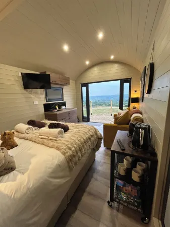 The Highland Cow Bothy Отели рядом с достопримечательностью «Cobble Hey Farm & Gardens»