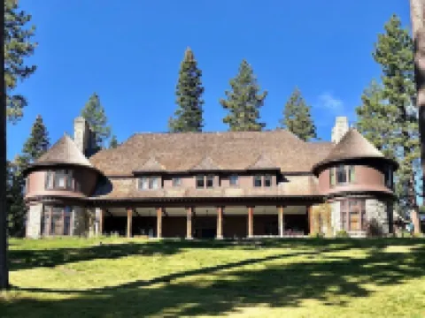 Escape to our Lake Tahoe private home; skiing, hiking, biking, beaches
