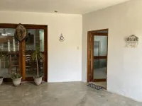 Punta Sal Beach house, WiFi, 1st floor+Grill Hotels in Punta Sal