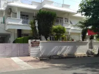 Friends & Family Home Stay