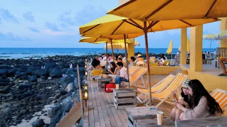 The View Phu Quy Отели рядом с достопримечательностью «Đền Thờ Công Chúa Bàn Tranh»