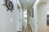 Coastal Getaway in La Marque! Hotels in La Marque