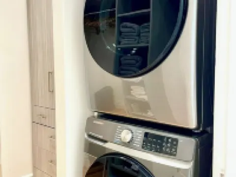 Stunning new loft in historic Union Block. Brand new, walk to everything. Hotels in Brigham City