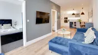 Chic & Stylish 1Br City Centre Nr Cliffs Pavillion by Luxiety Stays