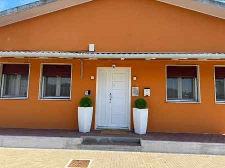 Porta Mare house, 10 minutes from the sea, near Venice, 2 steps from the station