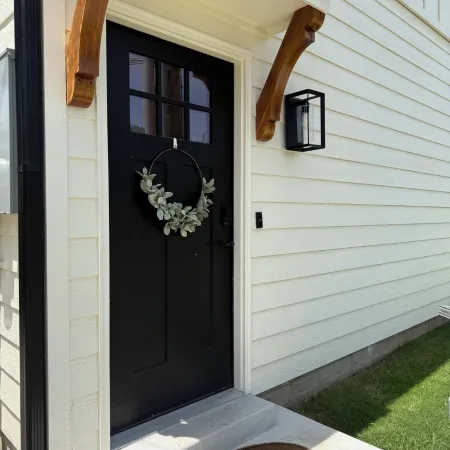 Cozy, new and modern guesthouse. Don’t get a hotel, get a VILLA!