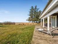 "Bjart" - 50m to the Fjord