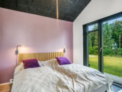 "Jahn" - 250m to the Fjord