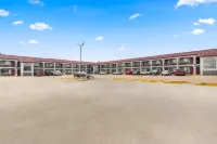 Econo Lodge - Parkplatz