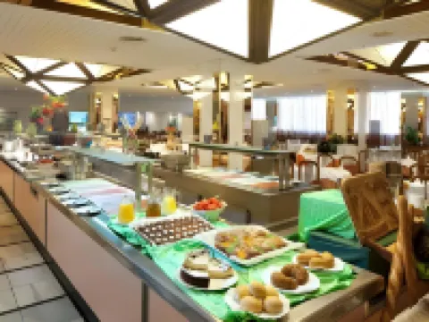 htop 皮內達宮殿及水療中心 - 限成人 派尼達酒店