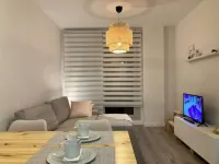 Central apartment with private parking