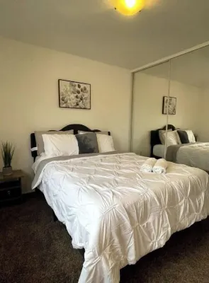 Family-sized home w/Pool & Direct Access to Park