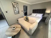 Bryanston Palms Accommodation