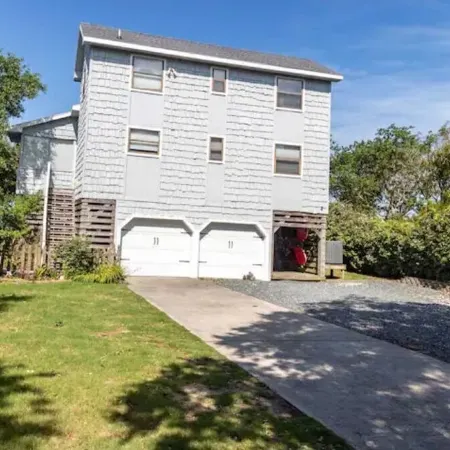 DuckUtopia-Pool/HotTub/Private Dock/0.3mi to Beach