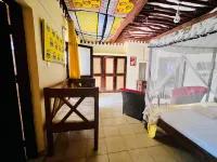 Luxurious 3-Bedroom Holiday House with Pool Access in Diani Beach - 2-Star
