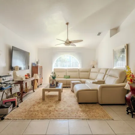 Flint and Kingscrest, LLC - Private Rooms in Shared Home