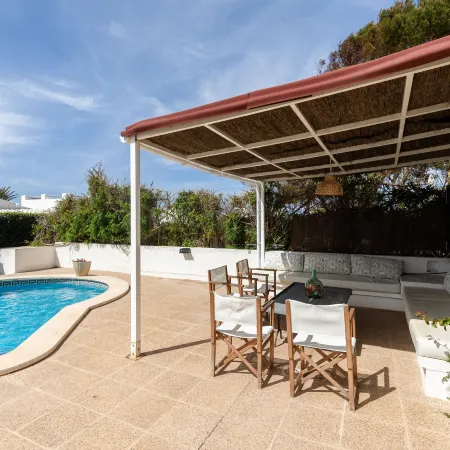 Binisagoc A - Villa With Private Pool. Free Wifi
